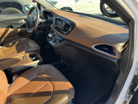 2020 Chrysler Pacifica Limited