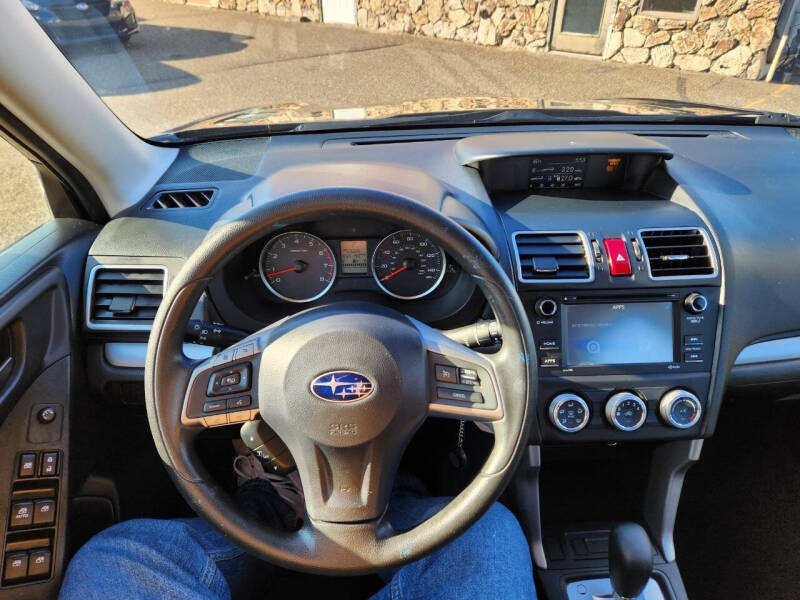 2016 Subaru Forester 2.5i