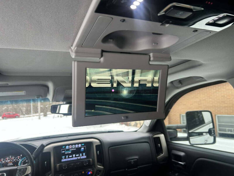 2017 GMC Sierra 3500HD Denali