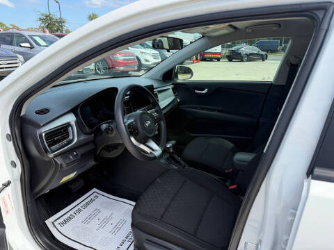 2021 Kia Rio 5-Door S