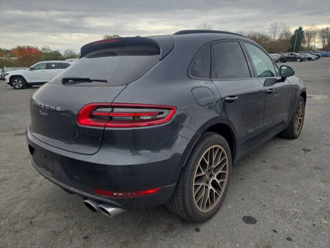 2018 Porsche Macan