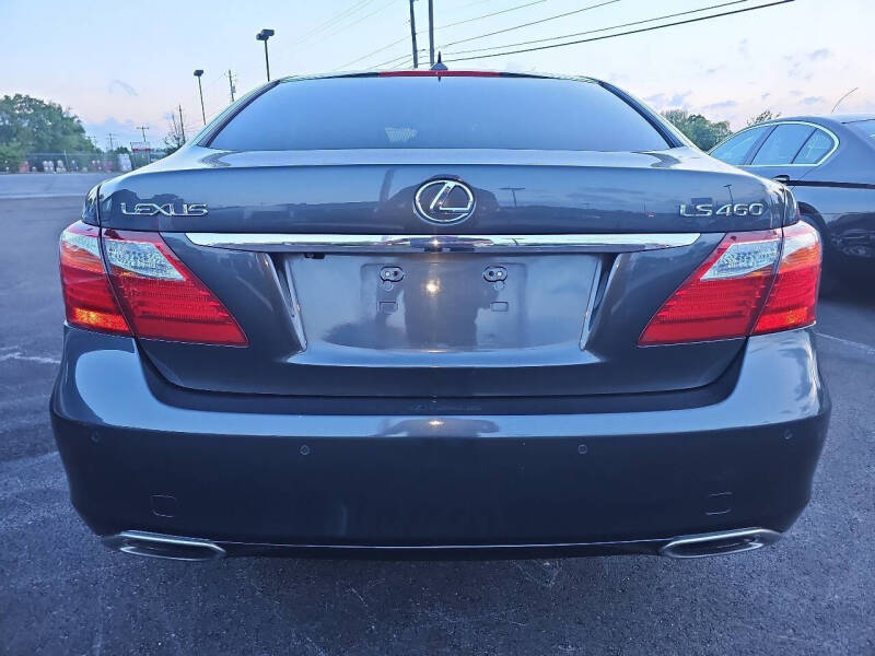 2010 Lexus LS 460