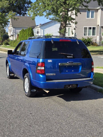 2010 Ford Explorer XLT