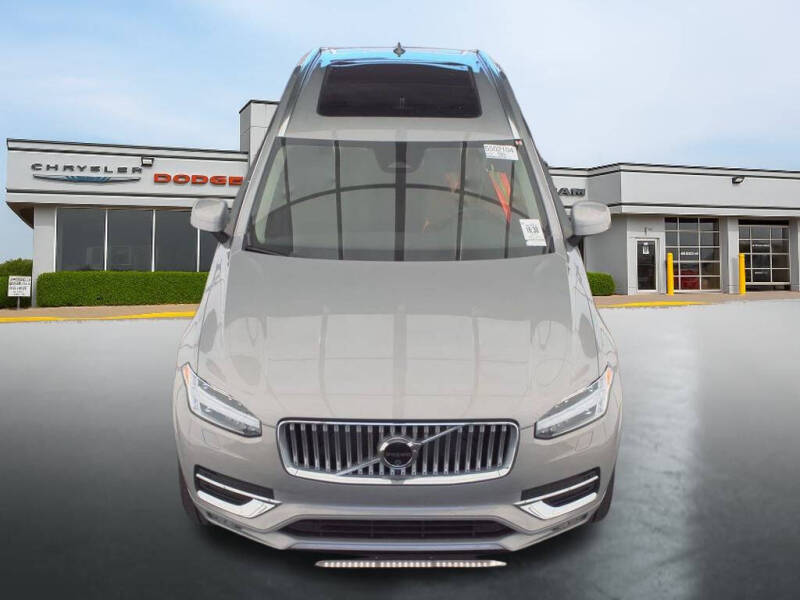 2025 Volvo XC90 B6 Plus Bright Theme 7P