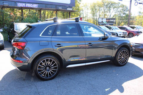 2018 Audi Q5 2.0T quattro Premium Plus