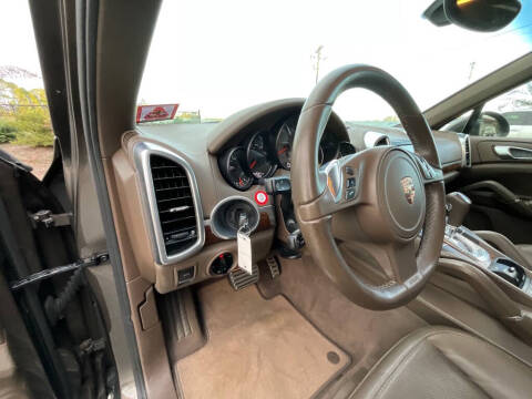 2011 Porsche Cayenne S