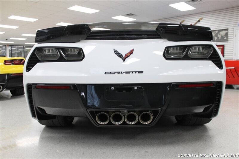 2016 Chevrolet Corvette 17