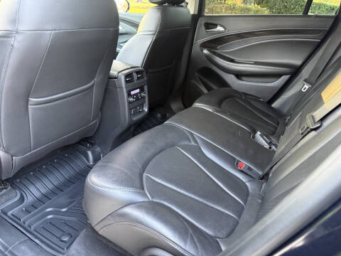 2020 Buick Envision Essence