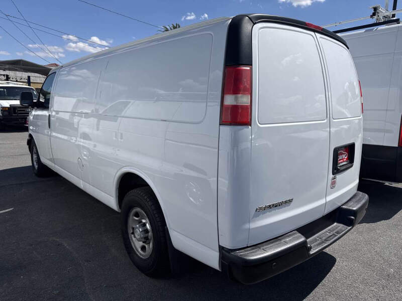 2017 Chevrolet Express 3500