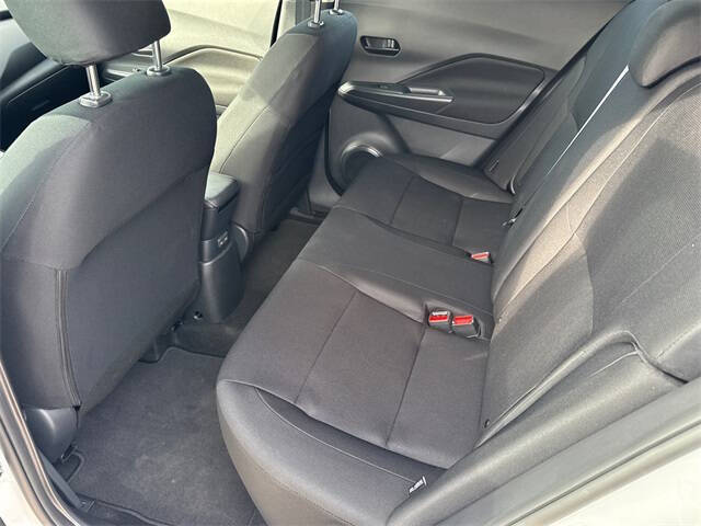 2025 Nissan Kicks Play S