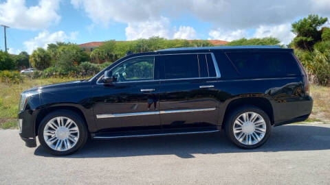 2017 Cadillac Escalade ESV Luxury