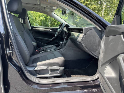 2021 Volkswagen Passat SE