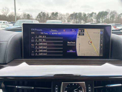 2021 Lexus LX 570 Three-Row