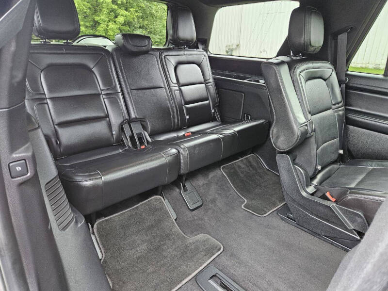 2018 Lincoln Navigator Select