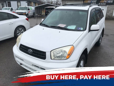 2003 Toyota RAV4 for sale at RACEN AUTO SALES LLC in Buckhannon WV