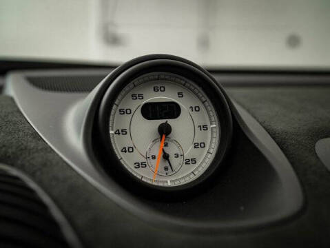 2024 Porsche 718 Cayman GT4 RS