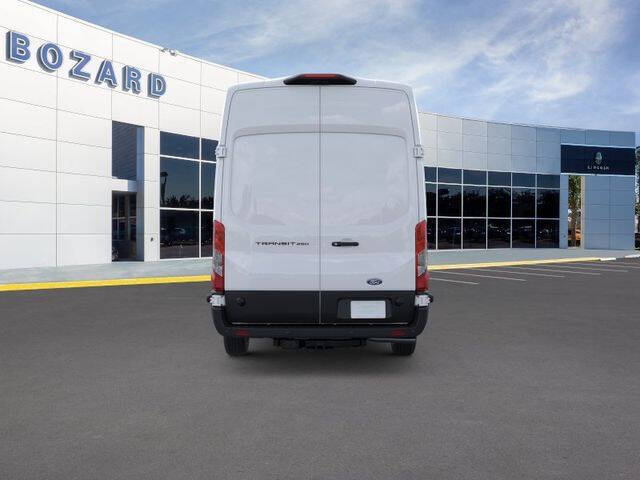 2026 Ford Transit 250