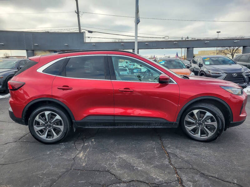 2024 Ford Escape Platinum