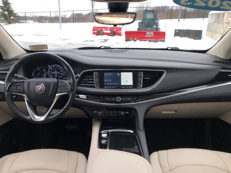 2023 Buick Enclave Premium
