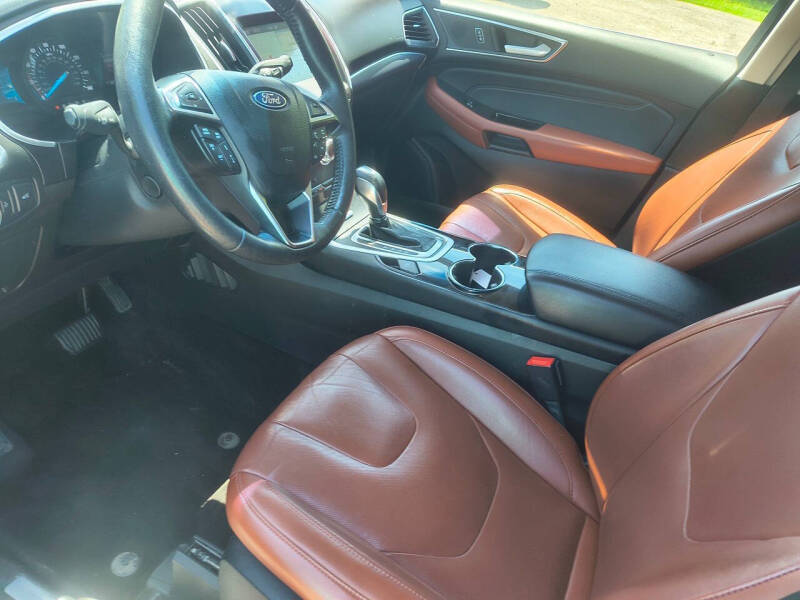 2018 Ford Edge Titanium