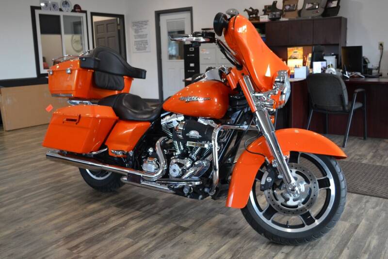 2013 Harley Davidson FLHX for sale at Nick's Motor Sales in Kalkaska MI
