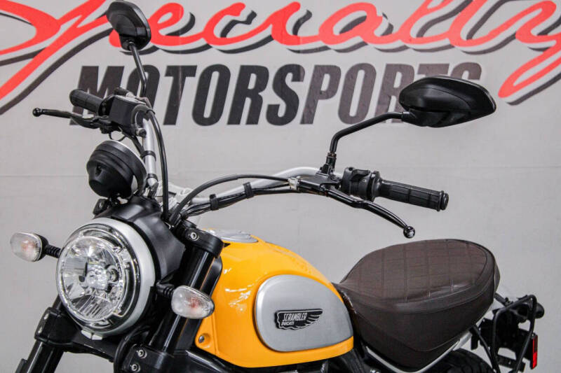 2015 Ducati Scrambler Icon