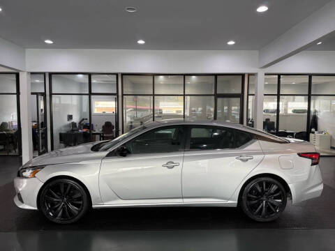 2022 Nissan Altima 2.5 SR