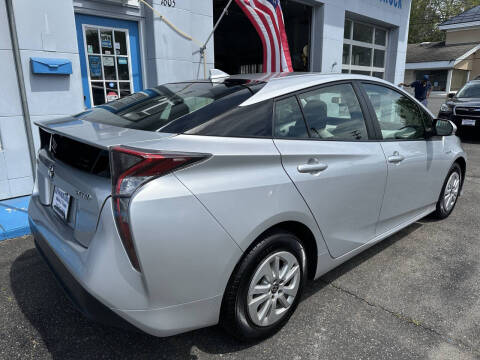 2018 Toyota Prius One