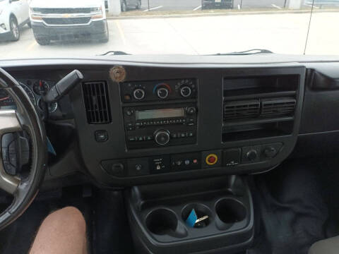 2017 Chevrolet Express 2500