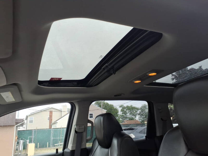 2011 Chevrolet Traverse LT