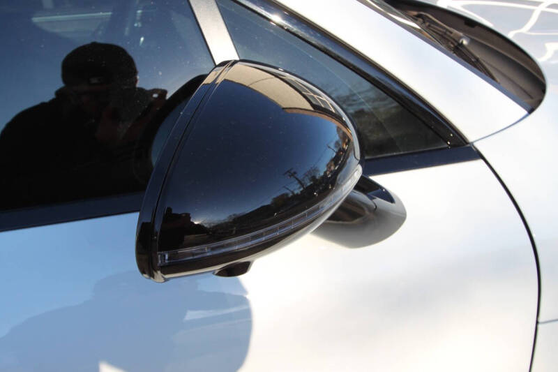 2023 Porsche Macan GTS