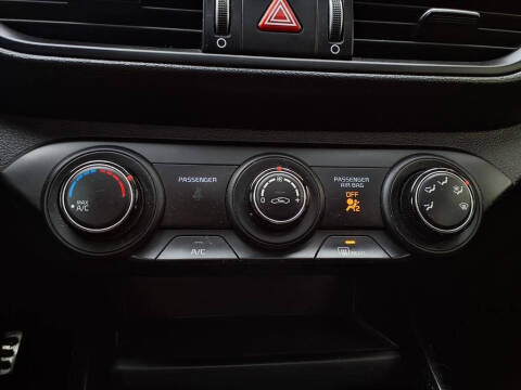 2021 Kia Forte GT Line