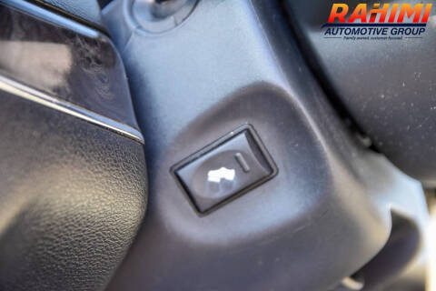 2012 Chrysler Town and Country Touring