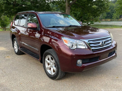 2013 Lexus GX 460 for sale at Monroe Auto's, LLC in Parsons TN