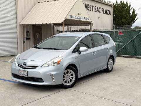 2012 Toyota Prius v Five