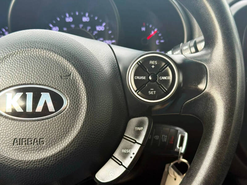 2014 Kia Soul +