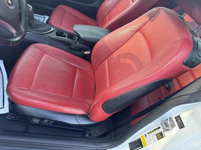 2011 BMW 1 Series 128i