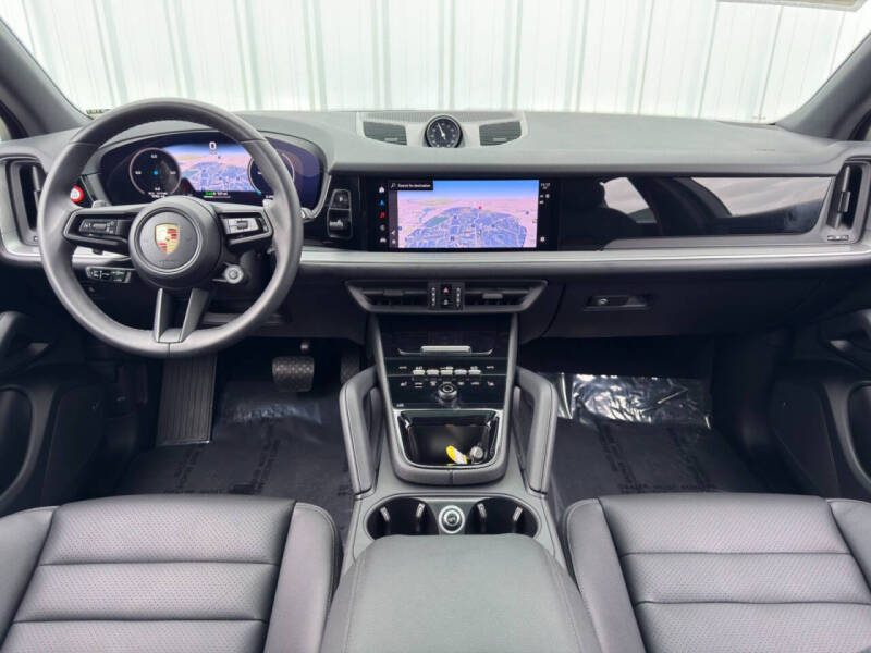 2024 Porsche Cayenne E-Hybrid