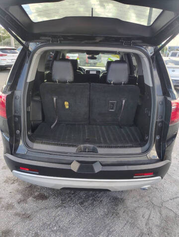 2017 GMC Acadia SLE-1