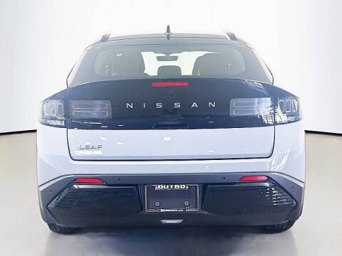 2026 Nissan LEAF Platinum+