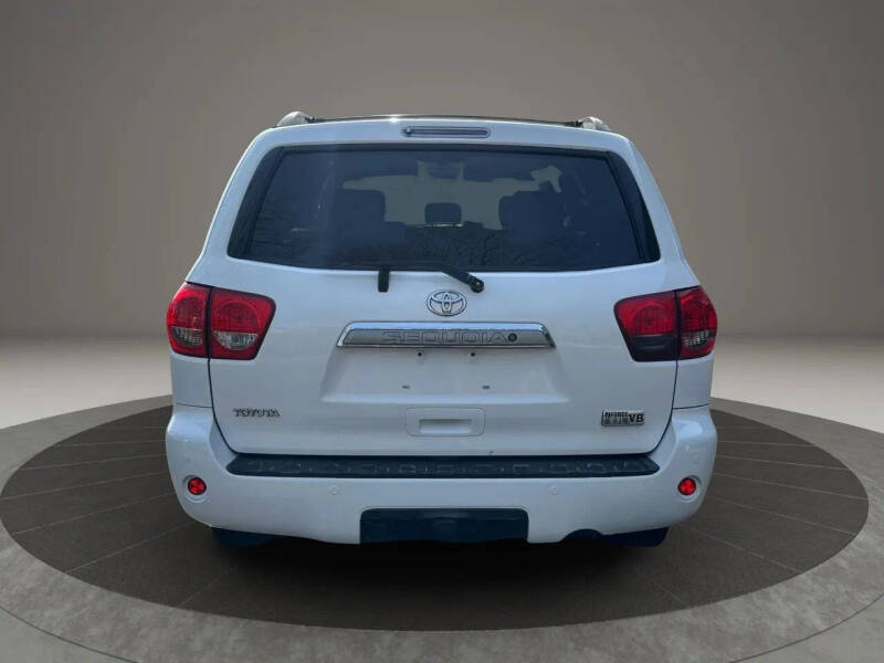 2008 Toyota Sequoia Limited