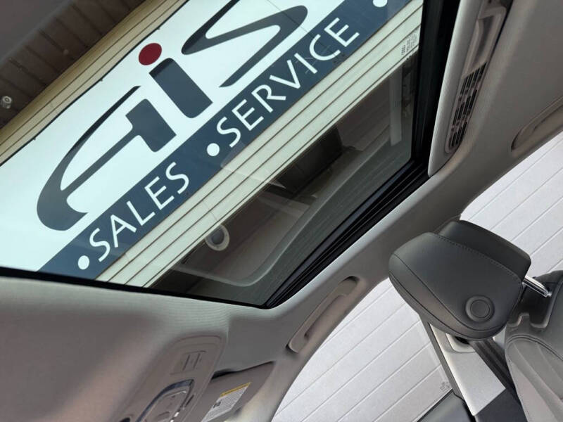 2018 Audi A4 2.0T quattro Prestige