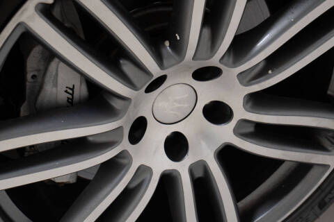 2017 Maserati Ghibli