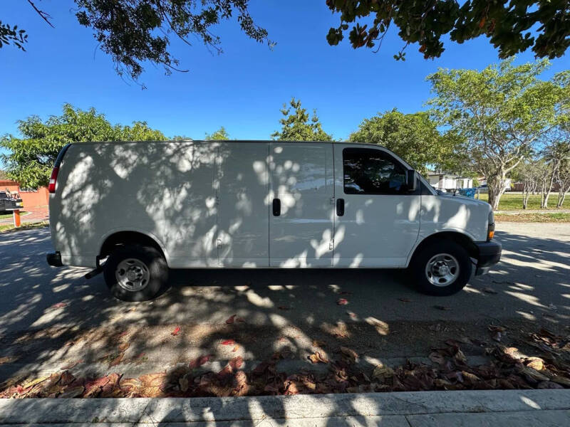 2020 Chevrolet Express 2500
