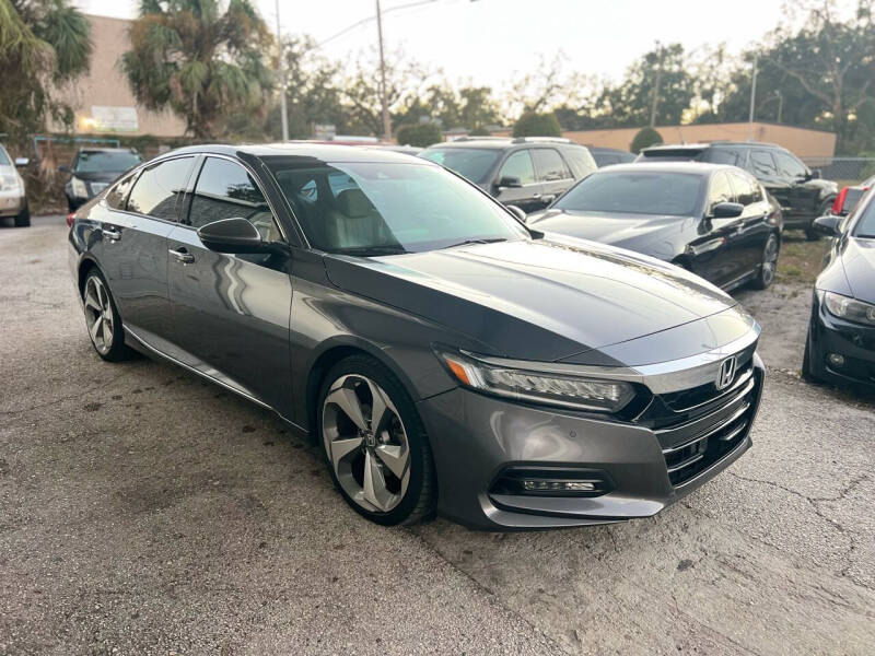 2018 Honda Accord Touring photo 6