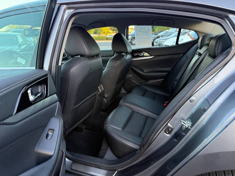 2017 Nissan Maxima 3.5 SV