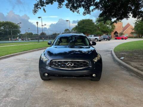 2011 Infiniti FX35