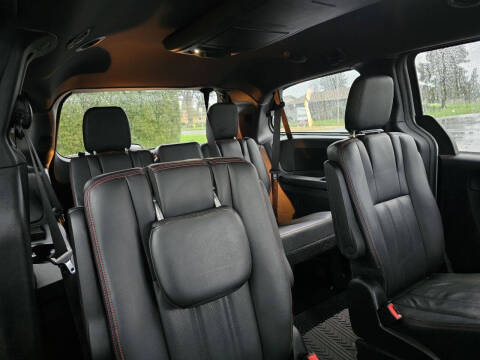 2015 Dodge Grand Caravan R/T