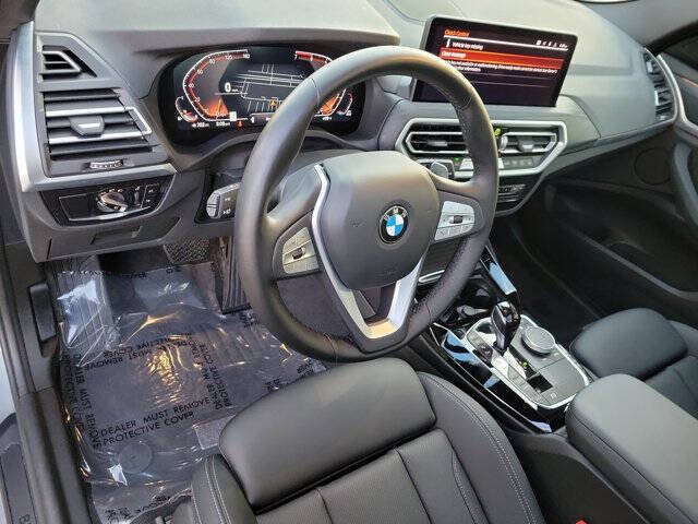 2023 BMW X3 sDrive30i