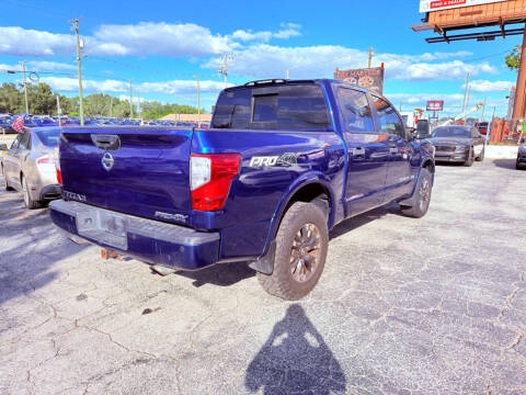 2019 Nissan Titan SV